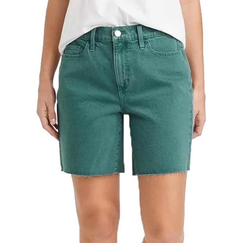 Universal Thread Women's High-Rise Vintage Bermuda Jean Shorts 16/33